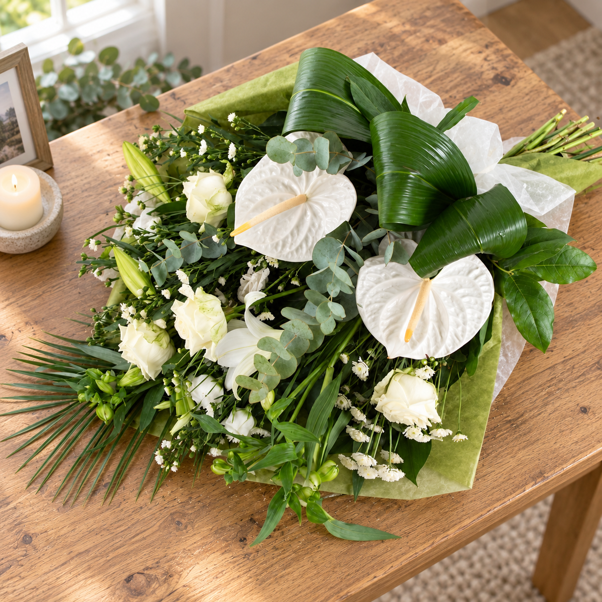 Contemporary White Sheaf