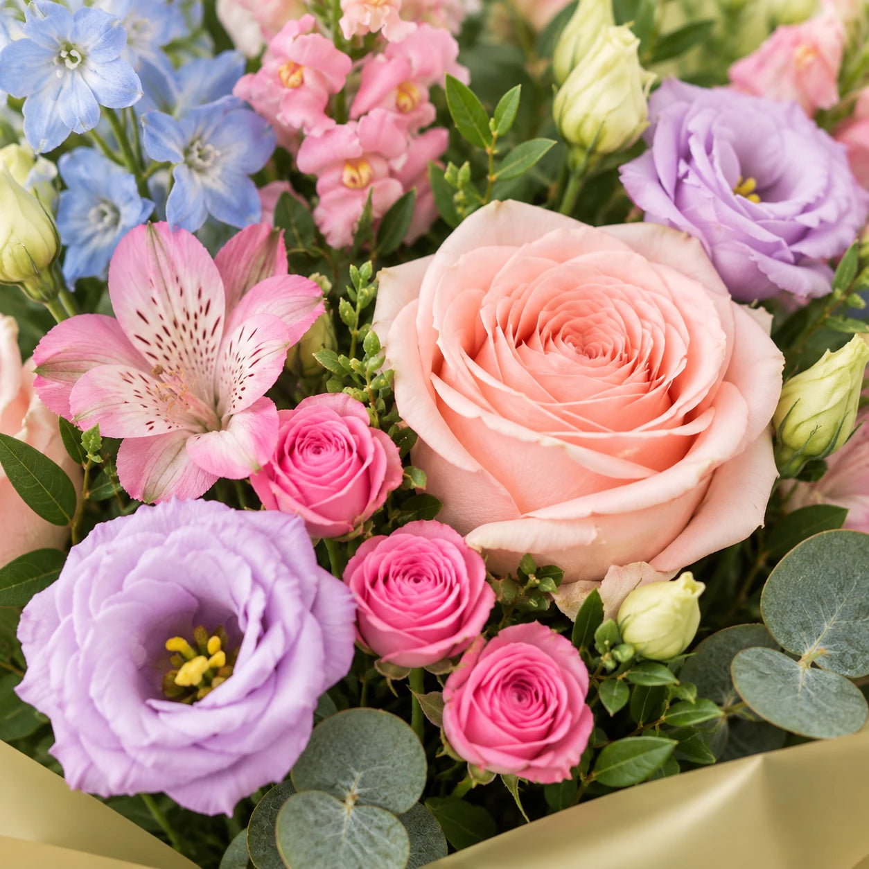 Floral inspiration: the texture and delicate colour of fresh flower petals