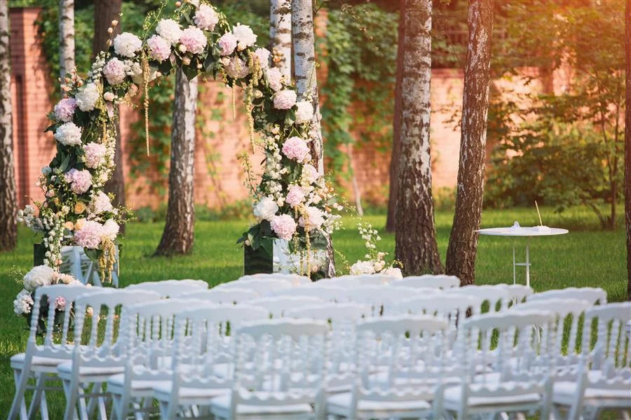 Outdoor ceremony flower inspiration